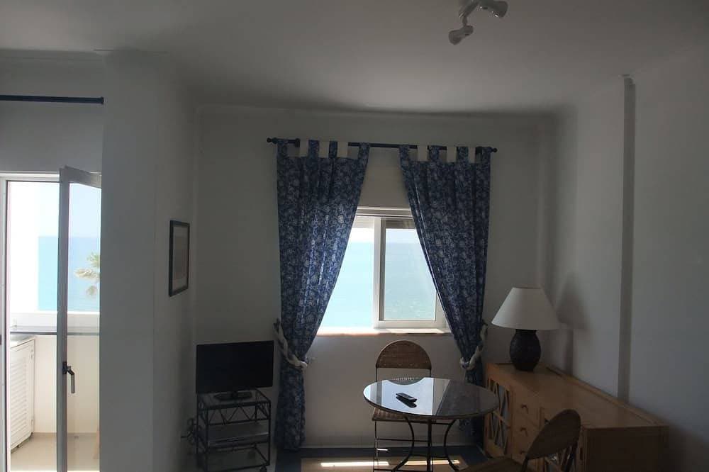 Foto 7 von 20: Studio on Avenida Marginal, sea front, parking space