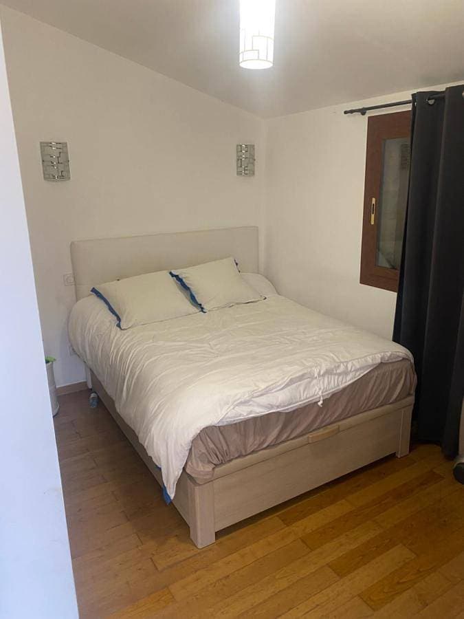 Foto 4 von 6: Double Room with Private Bathroom