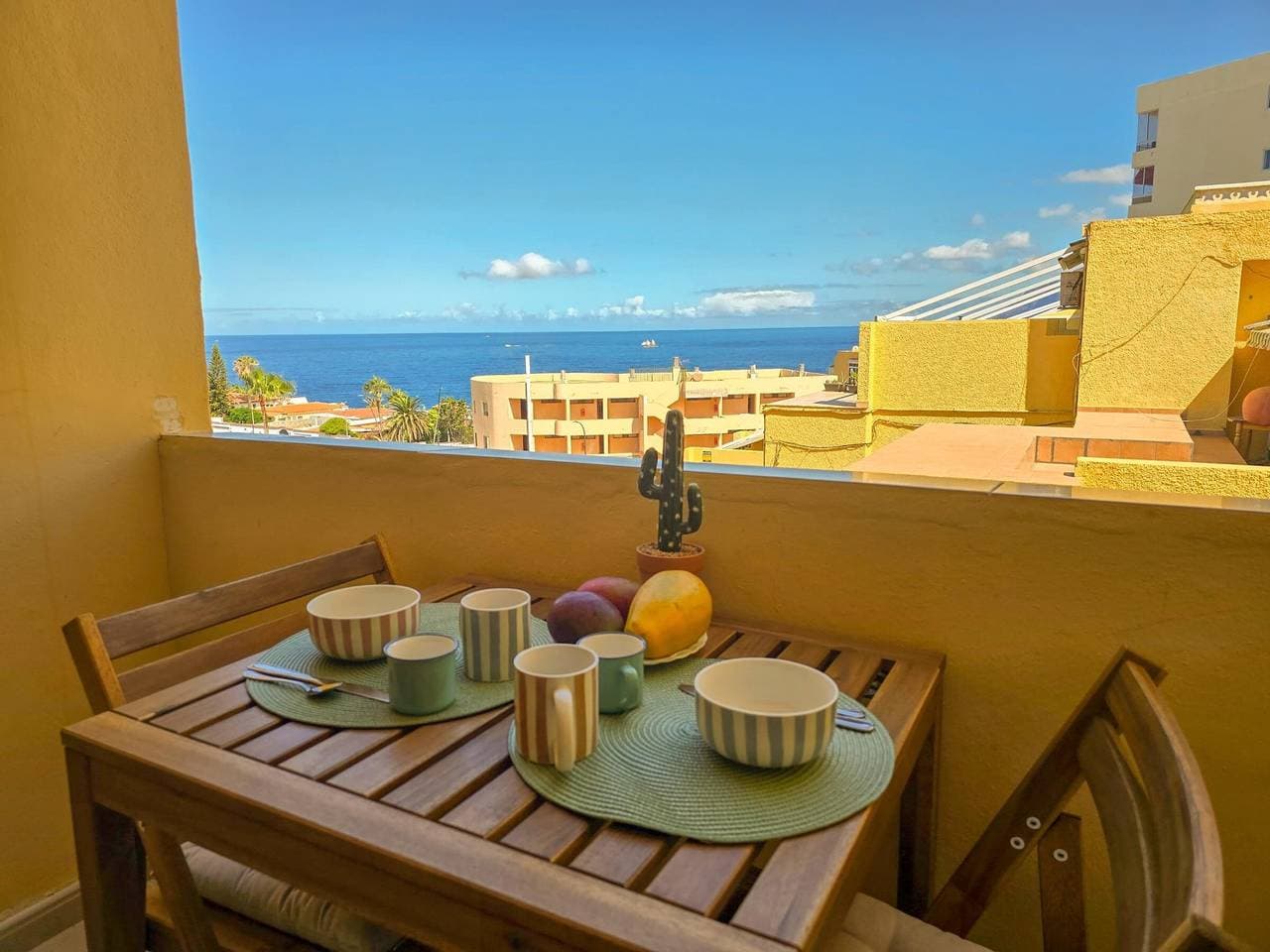 Foto 2 von 25: Gemütliche Unterkunft mit Terrasse und Pool am Playa La Arena
