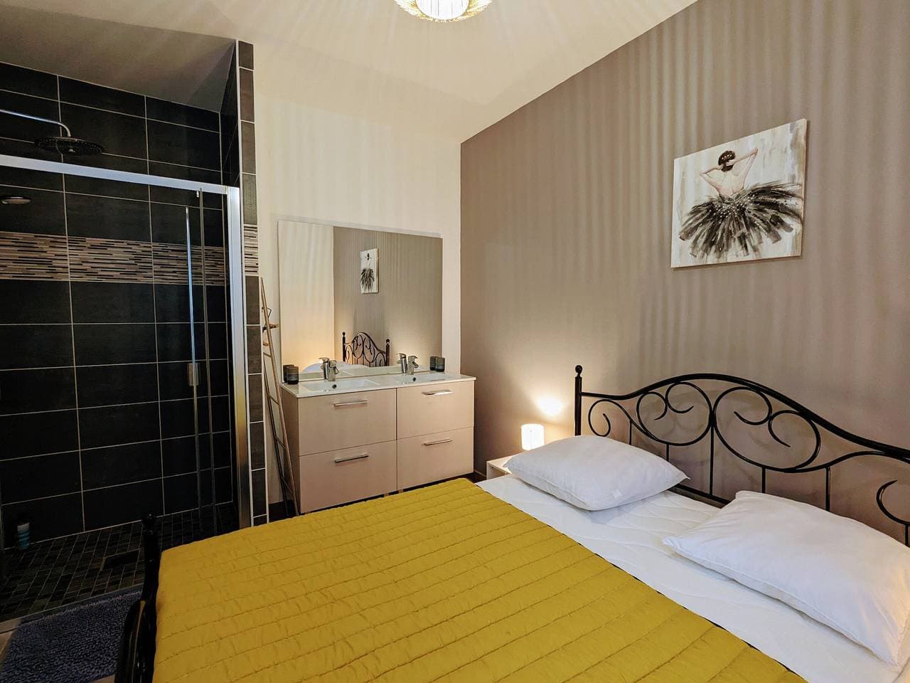 Foto 11 von 25: Naturparadies nahe ZooParc de Beauval – Komfortables Ferienhaus mit Pool, Terrasse & Freizeithalle