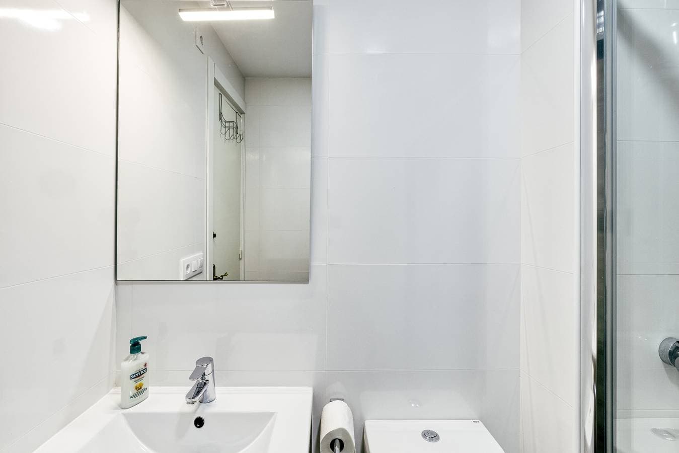 Foto 12 von 24: Ferienwohnung 'Lago Sant Mauricio' mit Gemeinschaftspool, WLAN und Klimaanlage