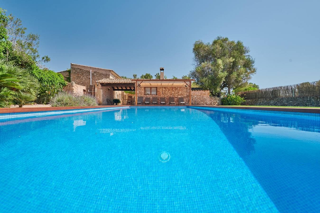 Foto 2 von 29: Landhaus 'Son Soler - Can Torres' mit Bergblick, privatem Pool und WLAN