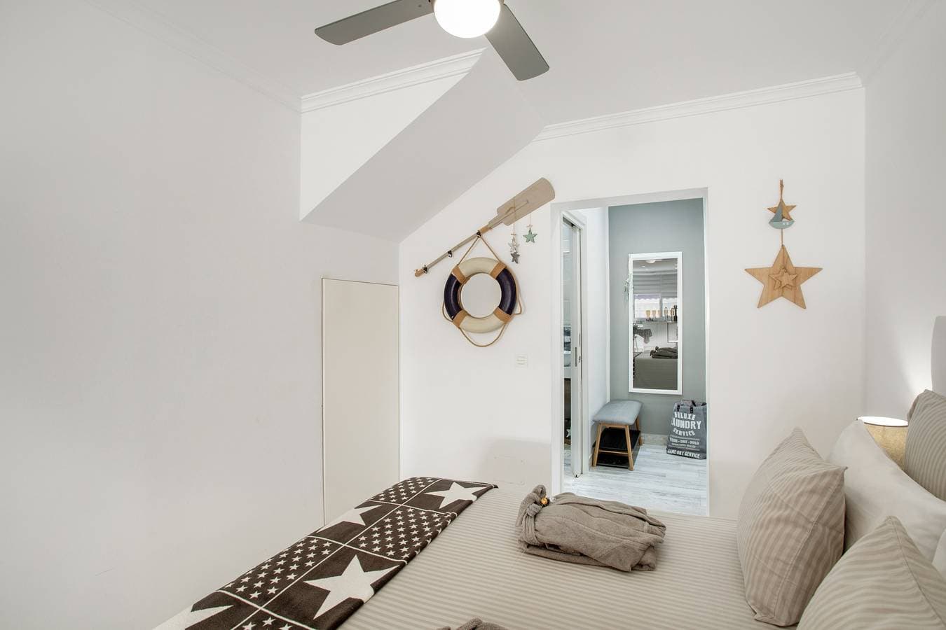 Foto 11 von 31: Ferienstudio 'Estrella Del Mar Amazing Loft Casa' mit Bergblick