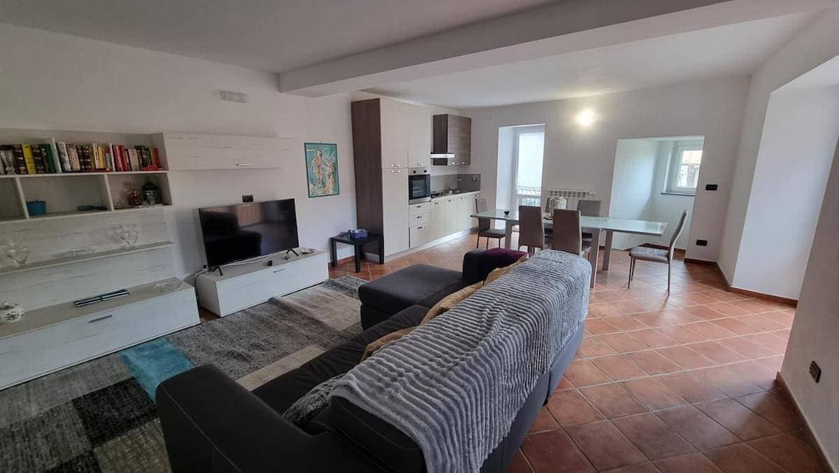 Foto 4 von 12: One-Bedroom Apartment