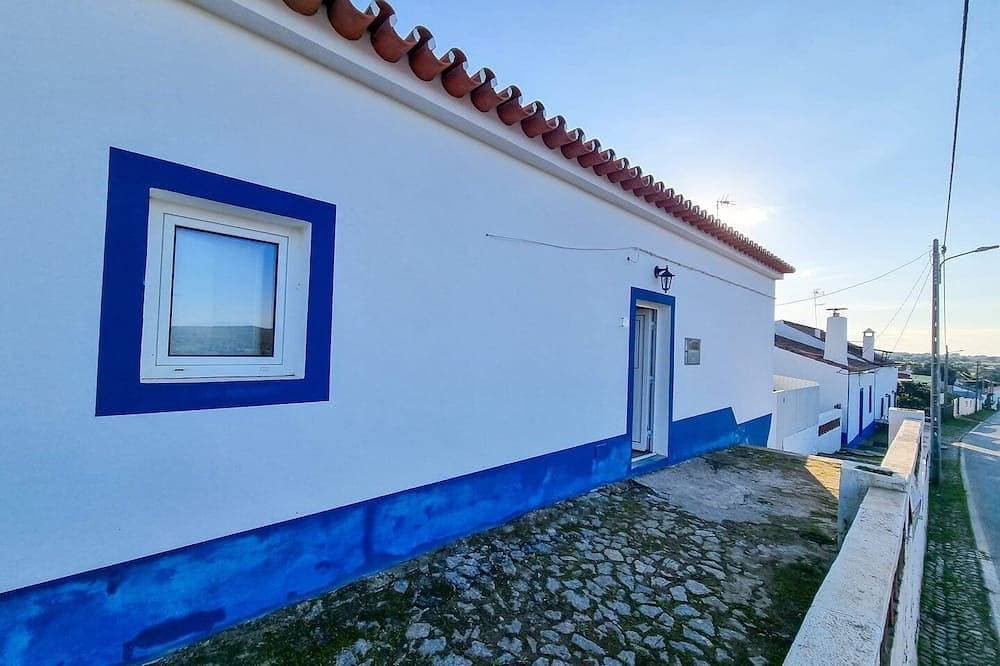 Picturesque Getaway in Monsaraz 1