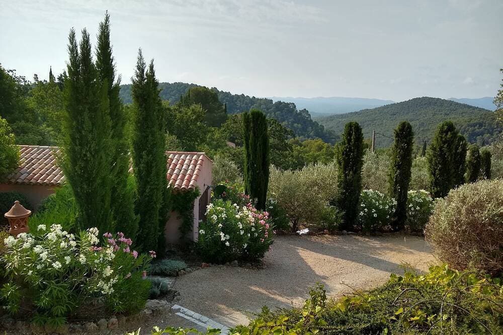 Foto 5 von 16: Cottage mit privatem Pool