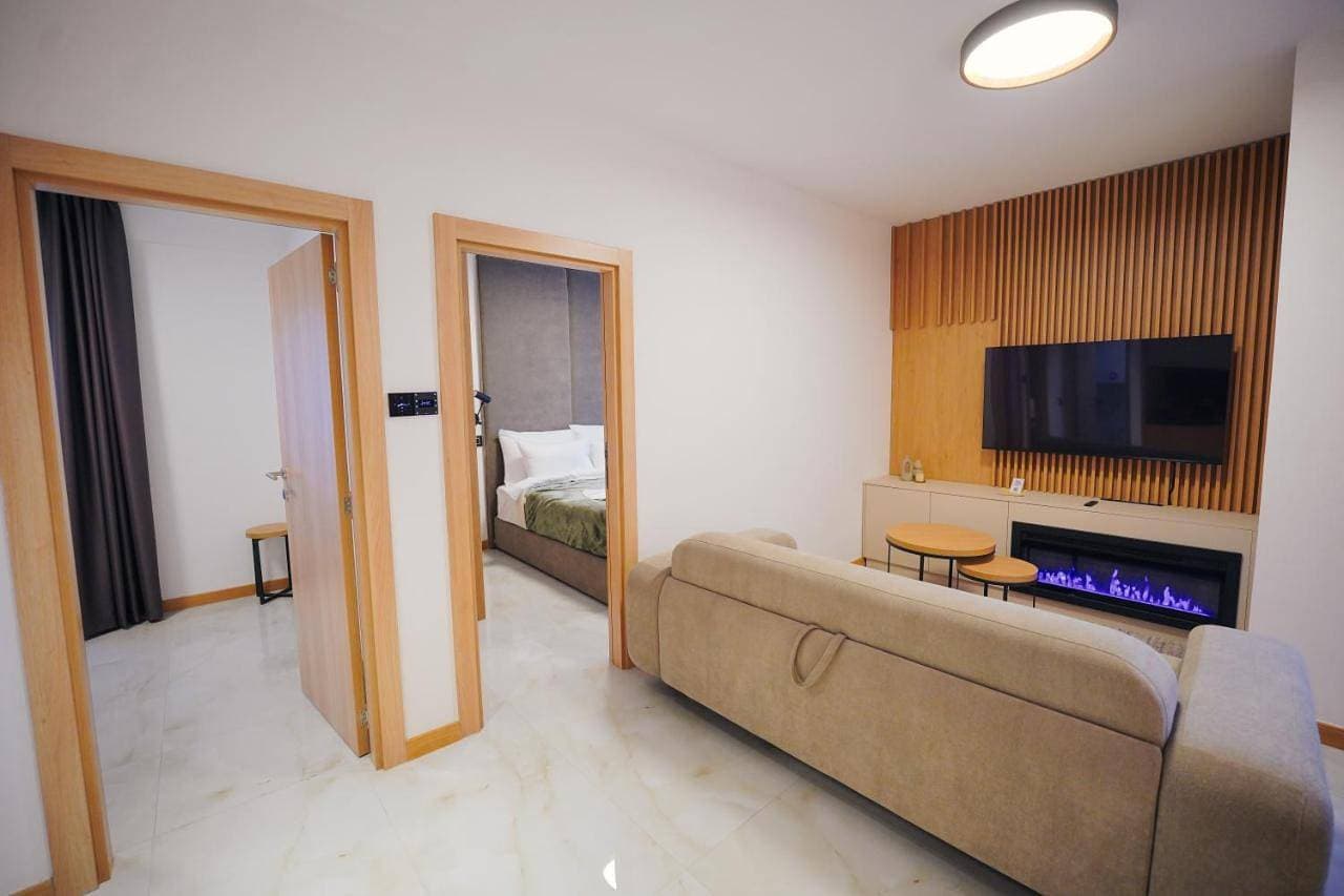 Foto 7 von 10: Premium Two-Bedroom Apartment with Balcony, Terrace and Free Spa Access