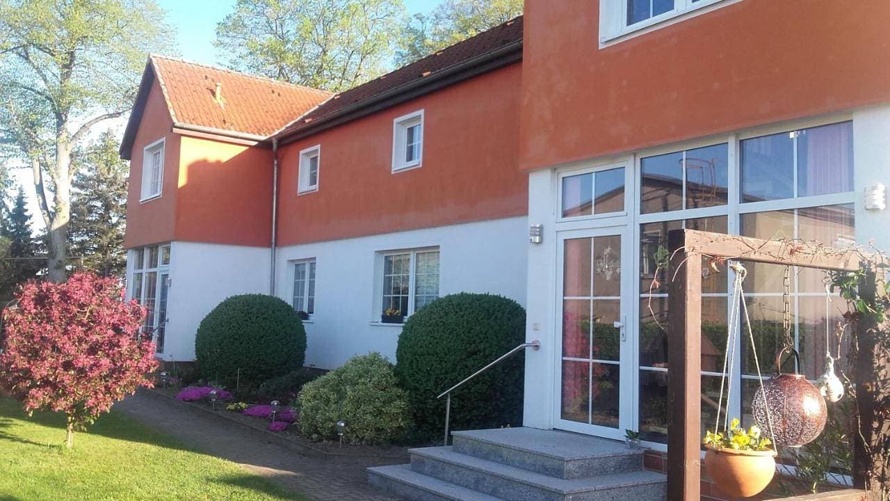 Foto 2 von 18: Two-Bedroom Apartment with Terrace