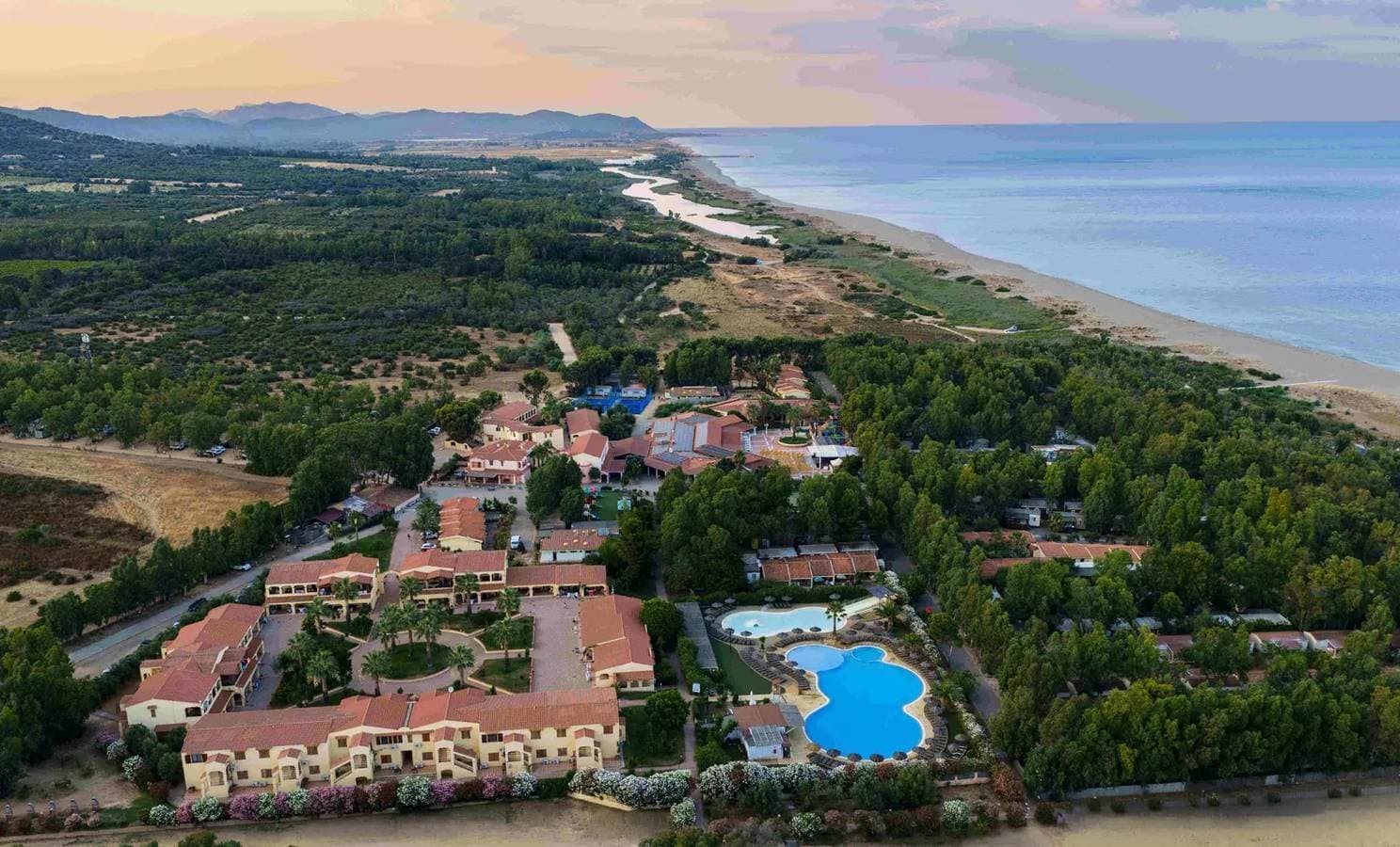 Beachluxe mit 2 Schlafzimmern 5 Personen 1