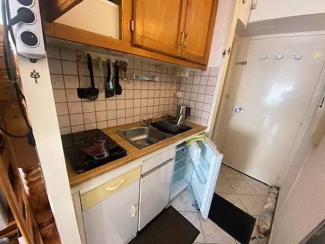 Foto 5 von 14: Studio im Zentrum von Barï1⁄2ges in der Nähe des Gartens