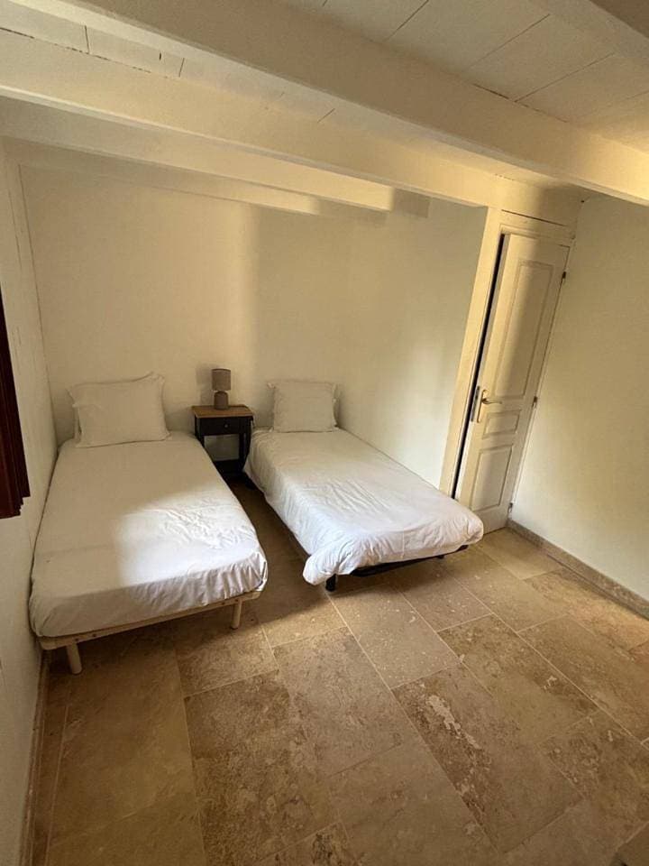Foto 6 von 26: Three-Bedroom House