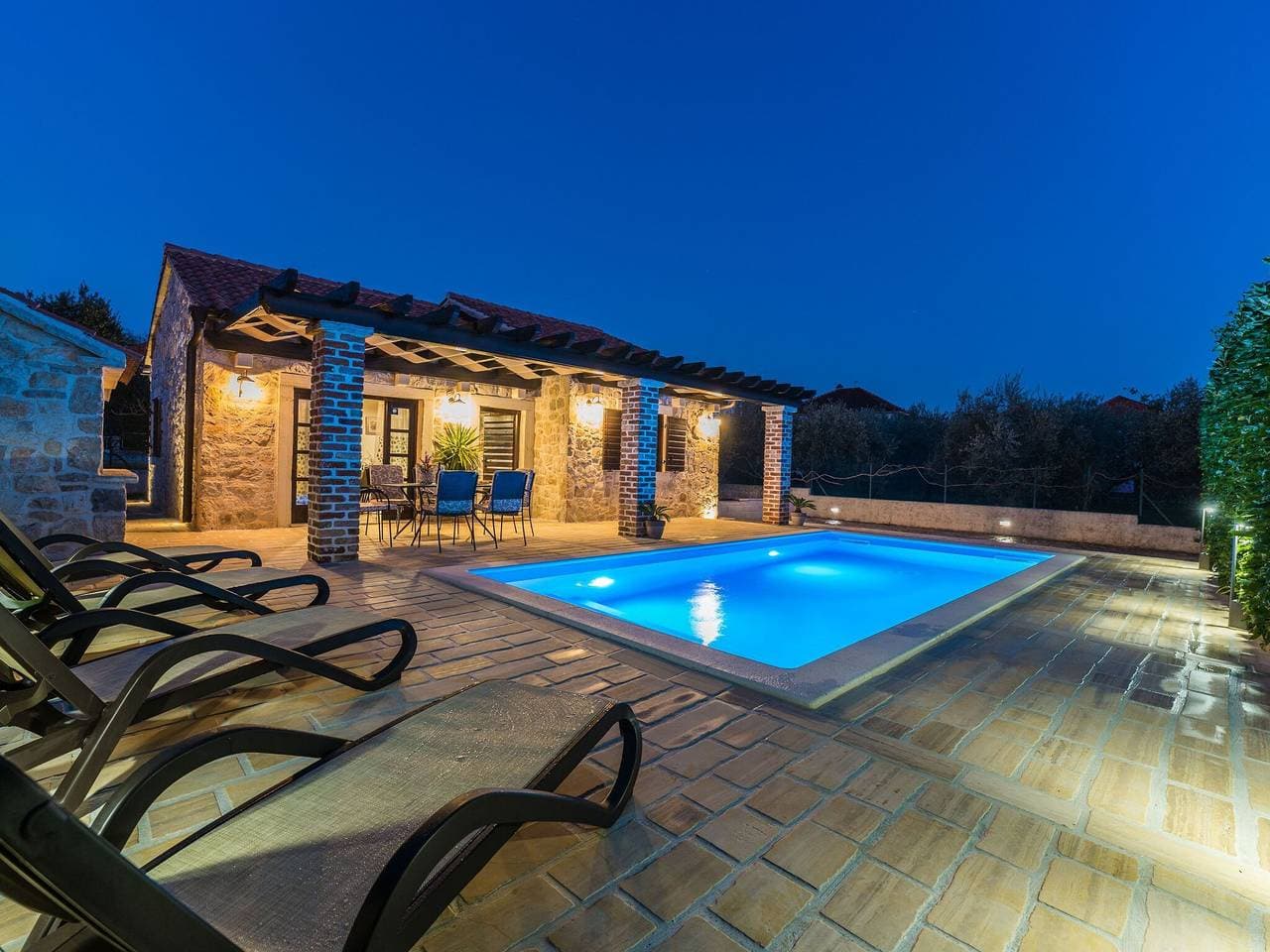 Ferienhaus in Sukošan am Meer 1