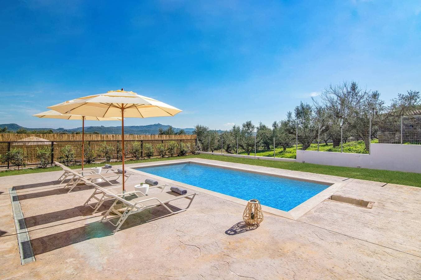 Foto 2 von 19: Villa für 4 Personen mit Garten
