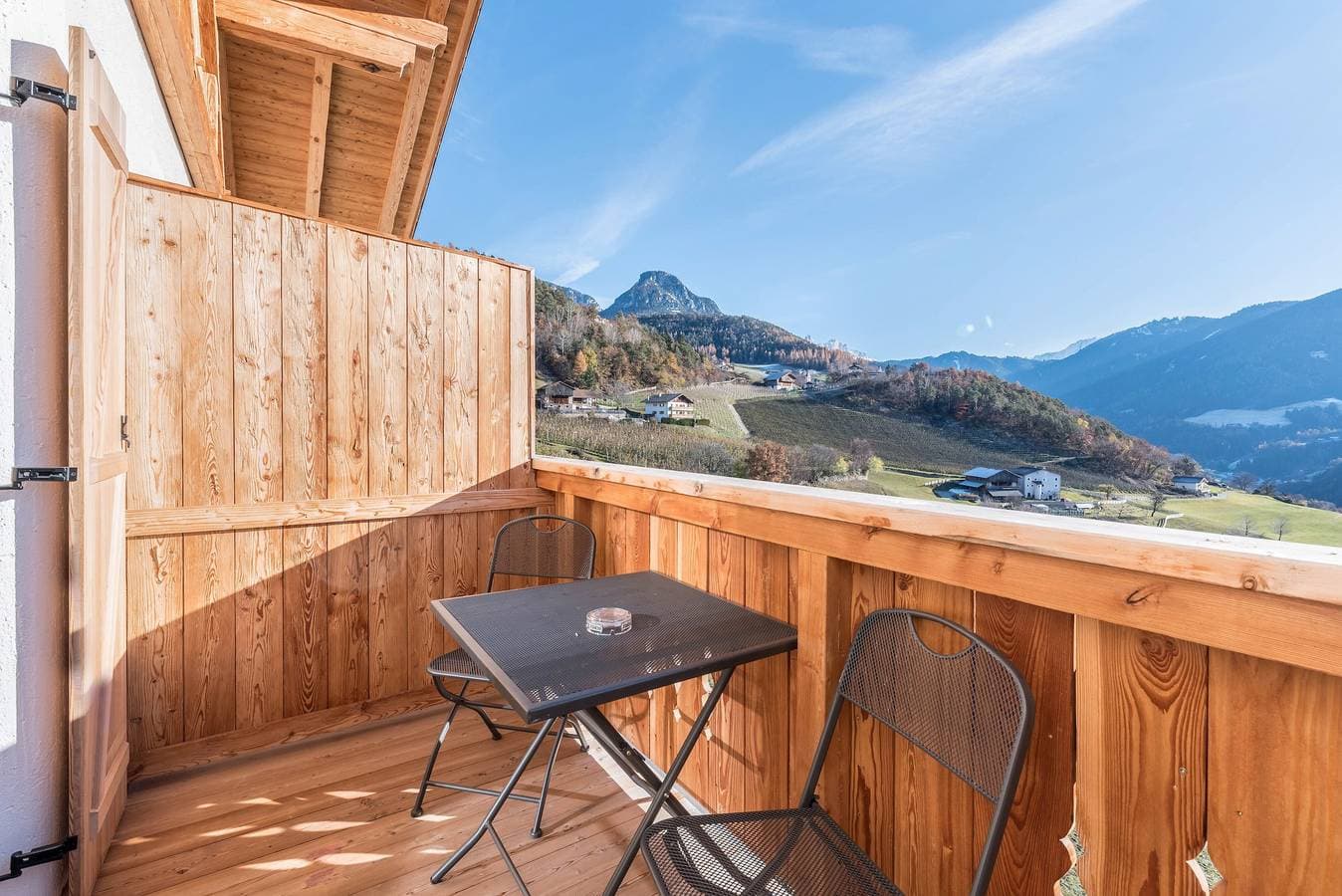 Foto 2 von 26: Ferienwohnung "Guntschöllerhof Rotwand" mit Bergblick, WLAN, Balkon und Garten