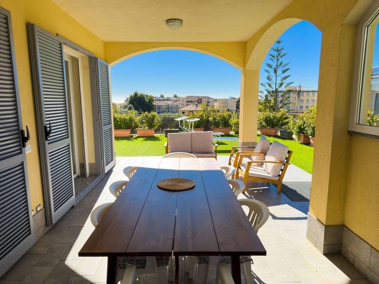 Foto 8 von 111: Villa Mimosa - Diano Marina