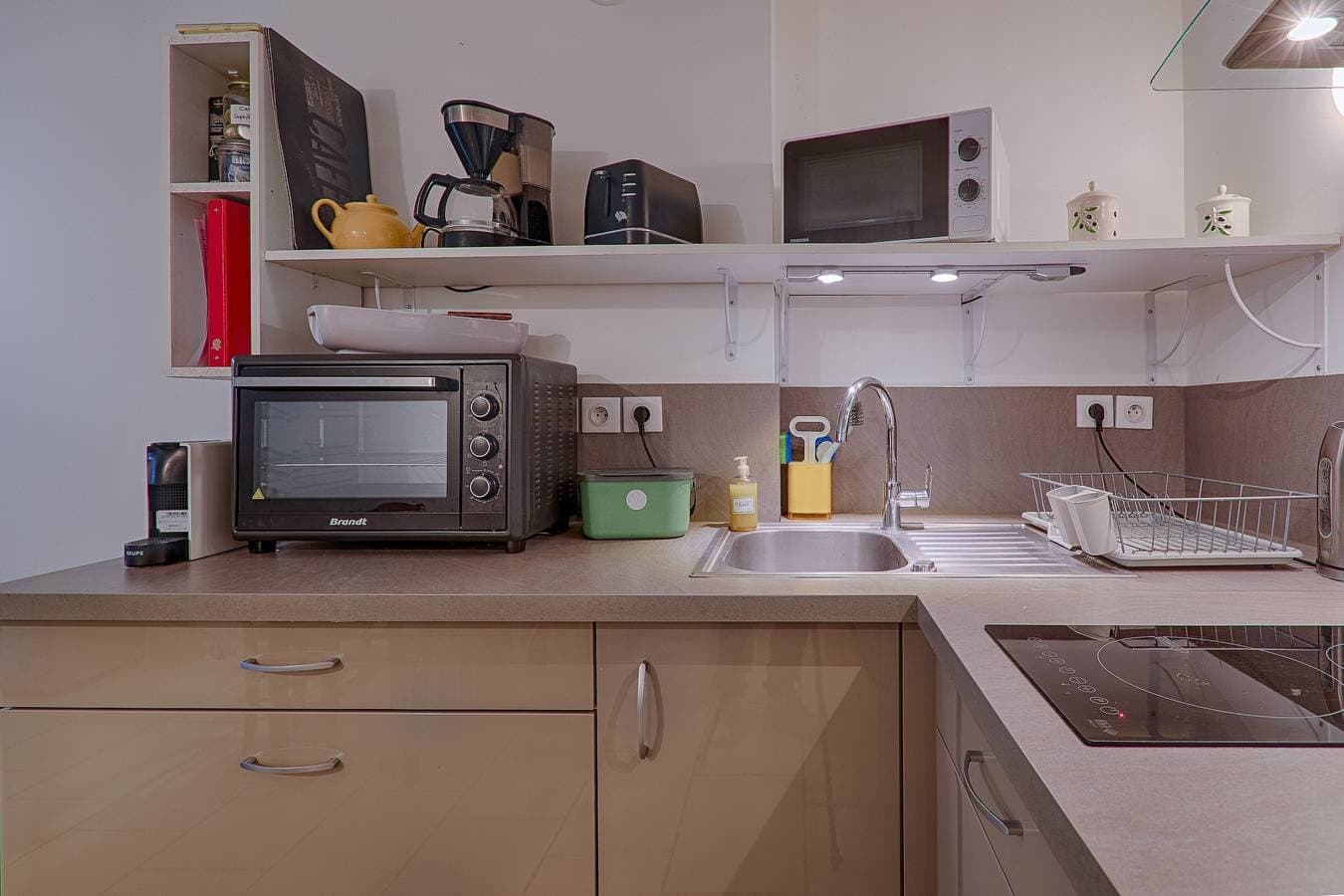 Foto 8 von 30: Ferienwohnung 'Au Epicéah, Logement À La Campagne' mit Bergblick, WLAN und Klimaanlage