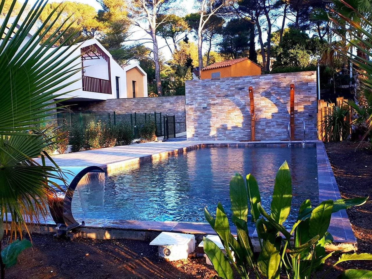 Elegante Wohnung für 4 Personen mit Garten, Pool und nah am Strand 1