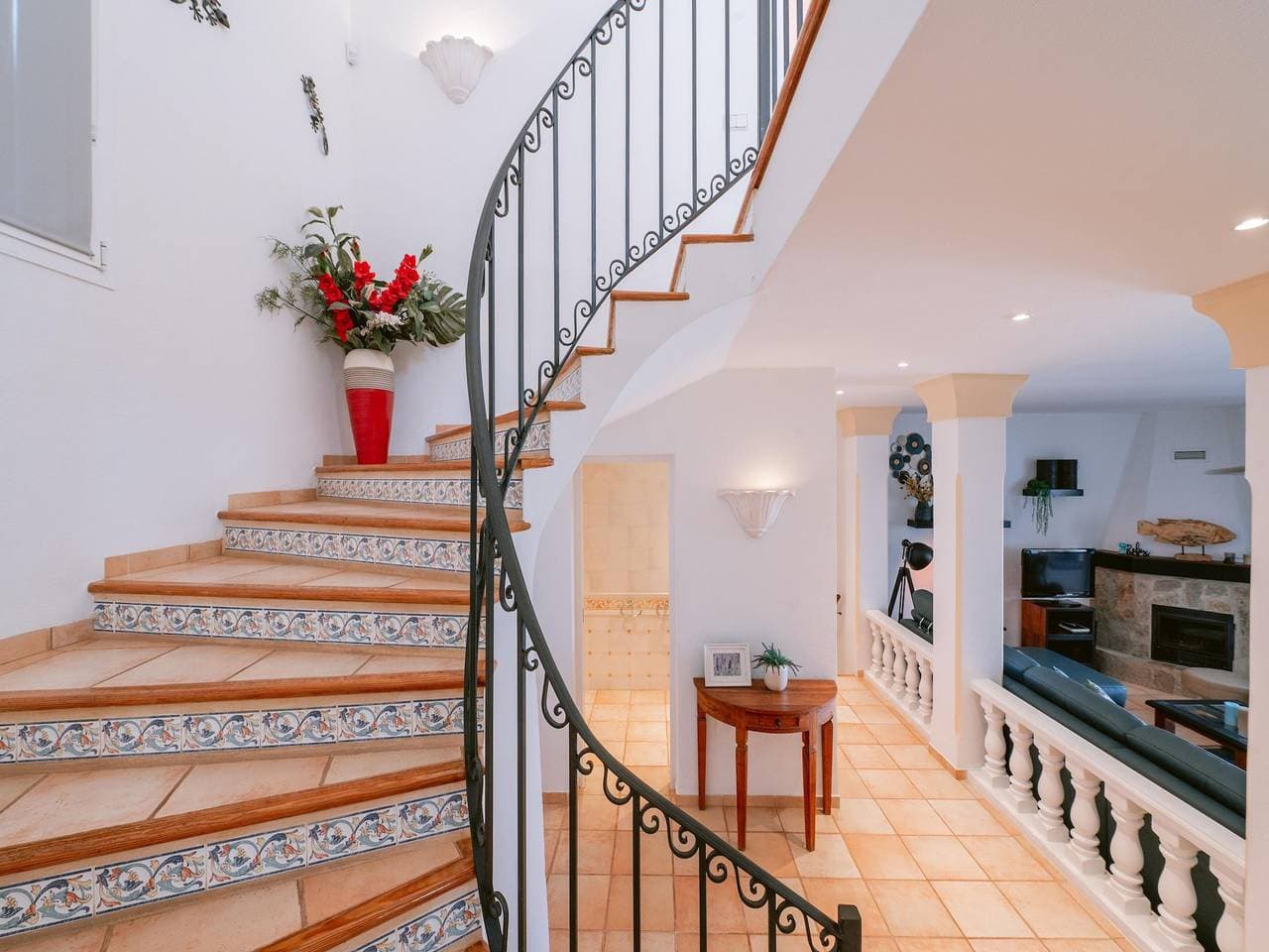 Foto 12 von 38: Villa für 10 Personen mit Balkon