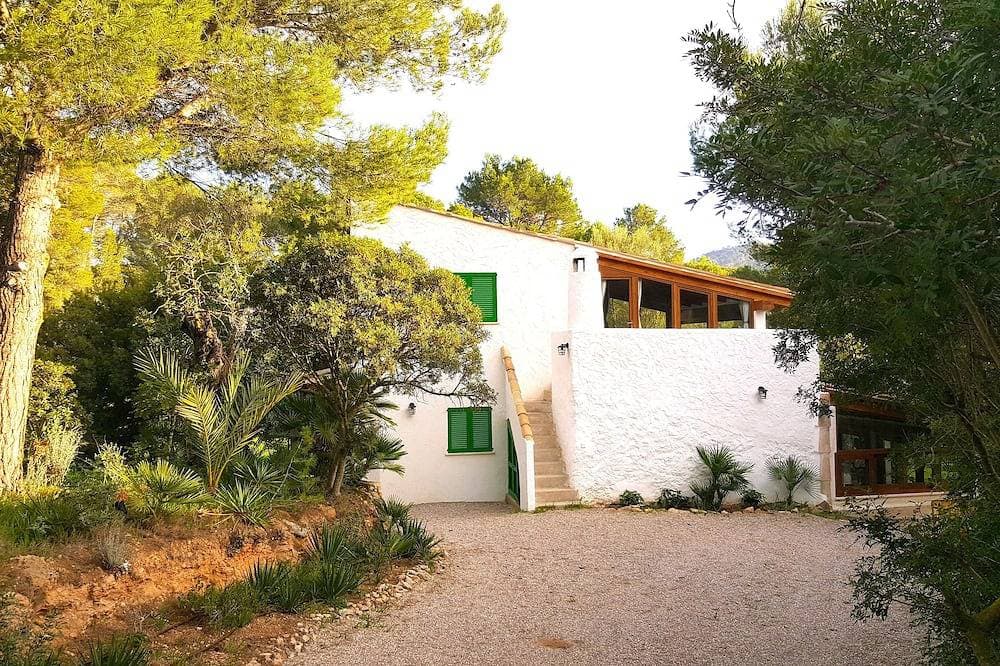Ein ruhiges Haus im Tal, ideal für Familien. 1