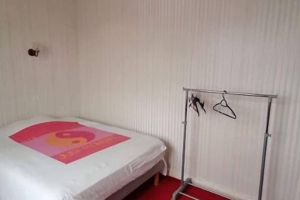 Foto 5 von 26: Maison Spacieuse Simple Et Confortable