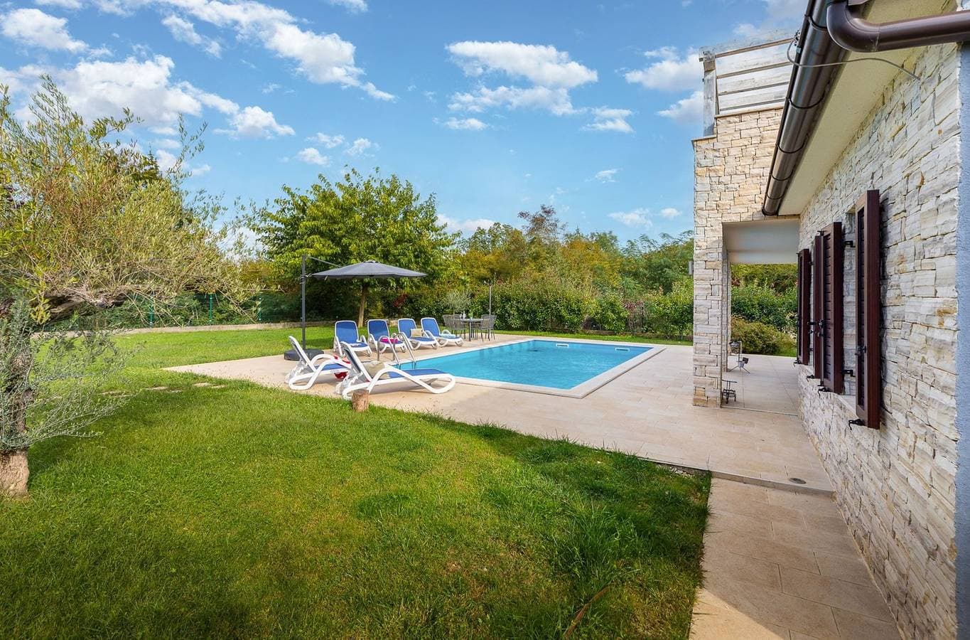 Foto 3 von 37: Villa Ragusa – wunderschöne Villa mit Pool in der Nähe von Rovinj