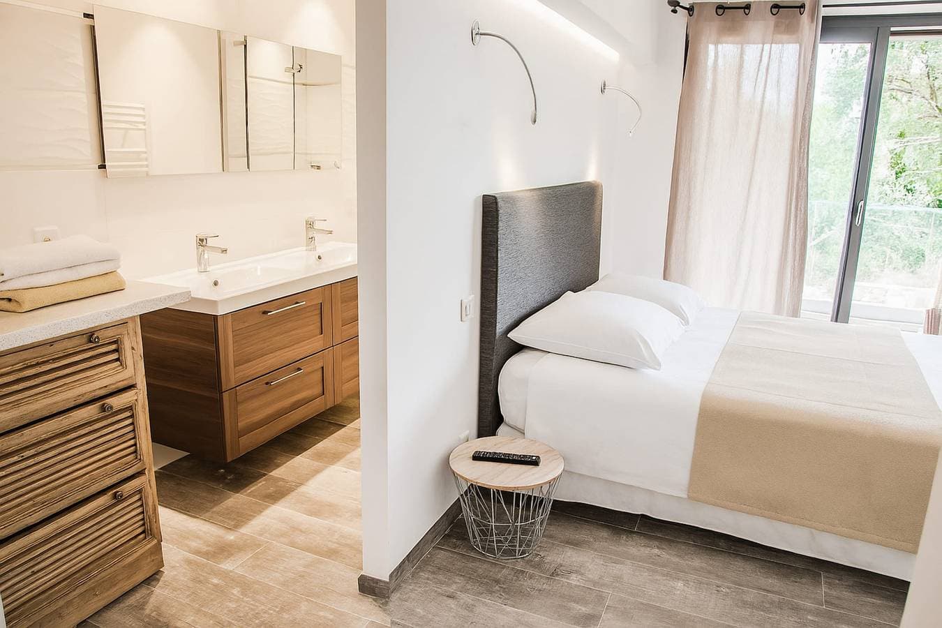 Foto 5 von 19: Ferienwohnung für 4 Personen mit Balkon