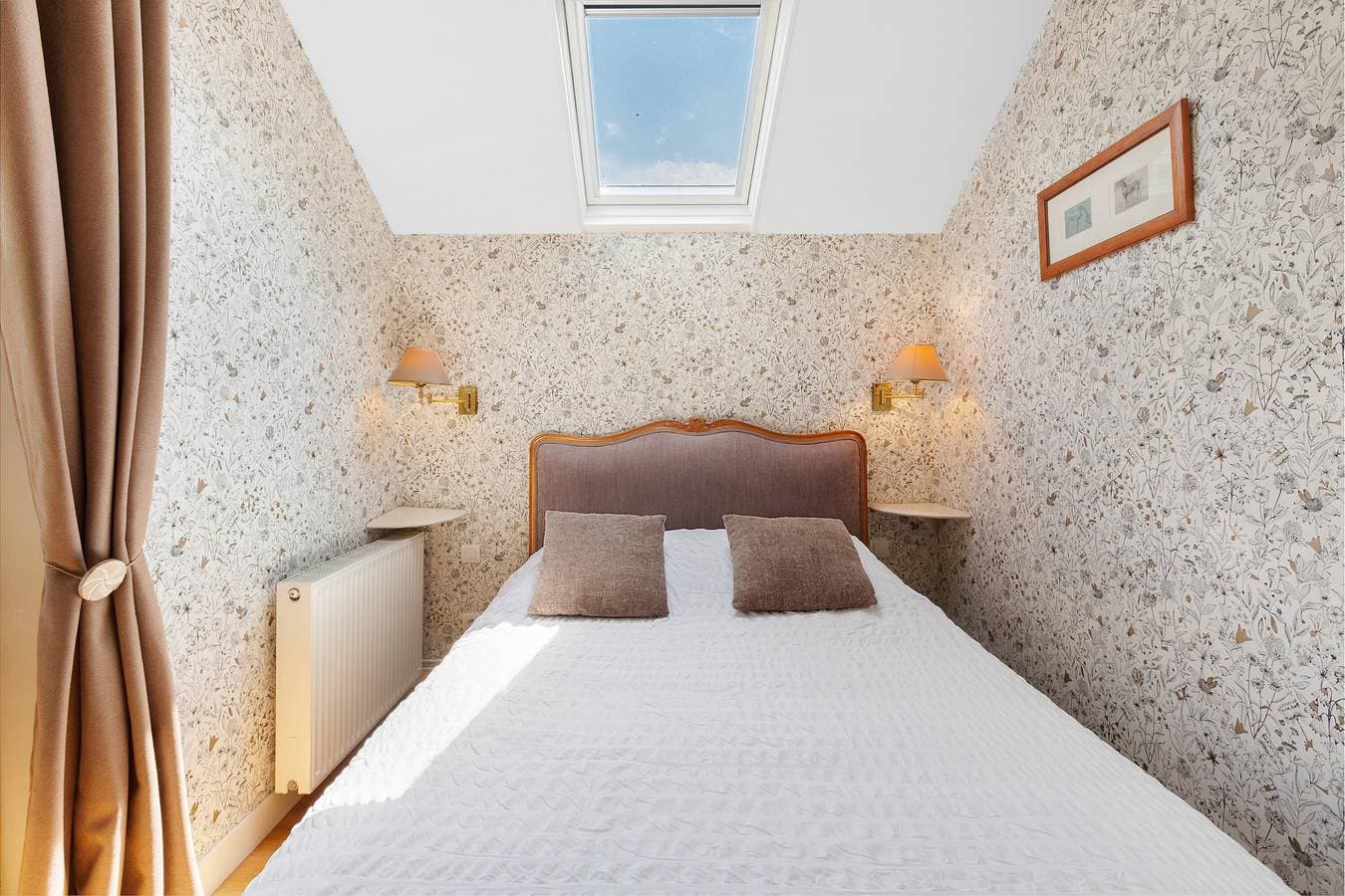 Foto 3 von 29: Bed & Breakfast 'Les Soliers - La Tourelle' mit Balkon und WLAN