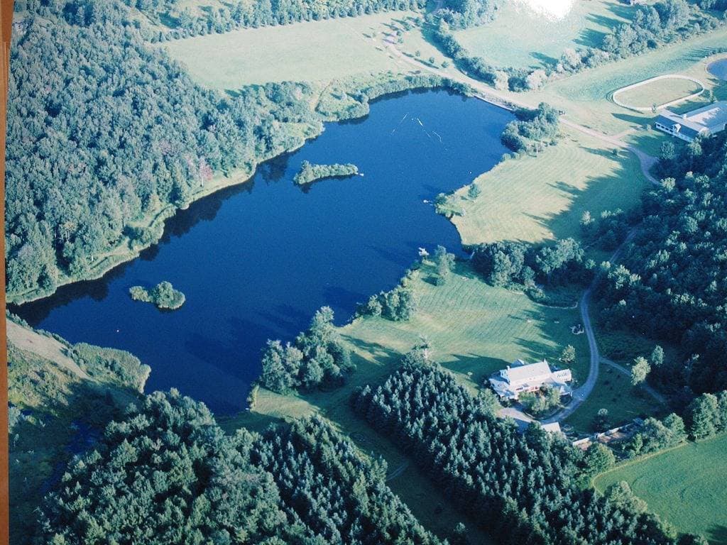 Privater See am plätschernden Wasser Ein-Raum-Kabine 1