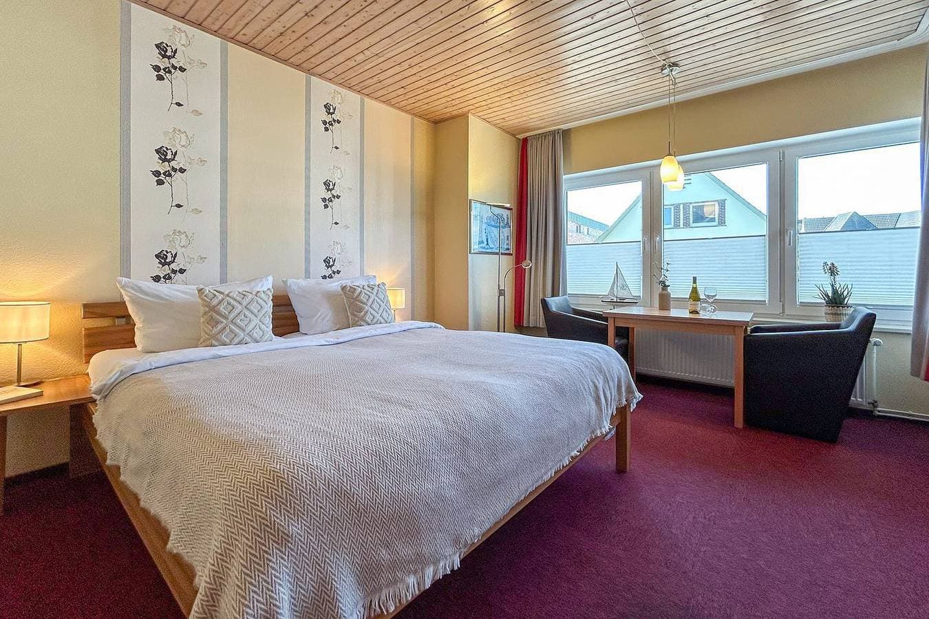Foto 5 von 21: Strandnah und mit Meerblick: Ferienwohnung 4 im Haus Seeluft Duhnen