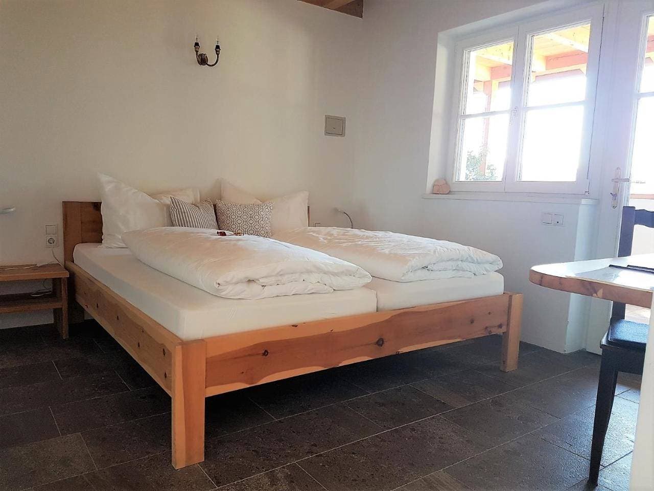 Foto 4 von 11: Double Room with Garden View