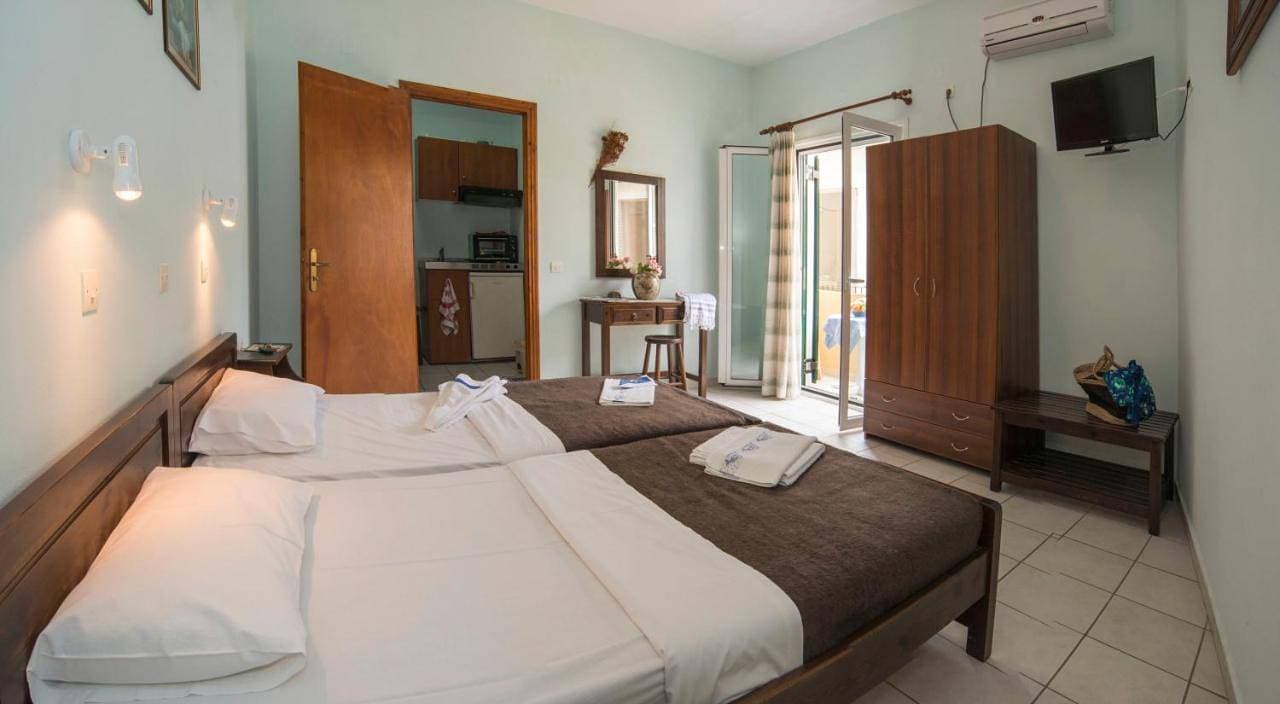 Foto 10 von 18: Twin Studio with Sea View