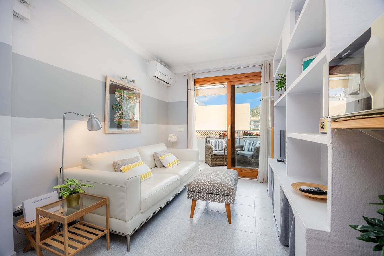 Foto 4 von 24: Ferienwohnung 'Formentor Gloria' mit Bergblick, WLAN und Terrasse
