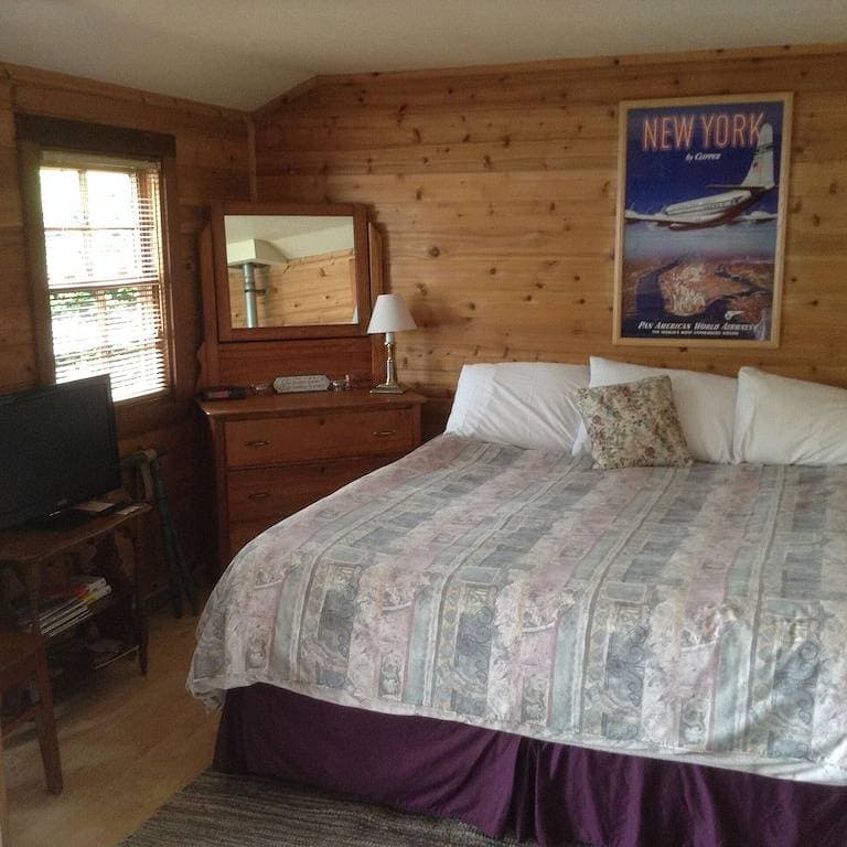 Foto 4 von 21: Private Cozy Cottage im Herzen von Mendocino Dorf