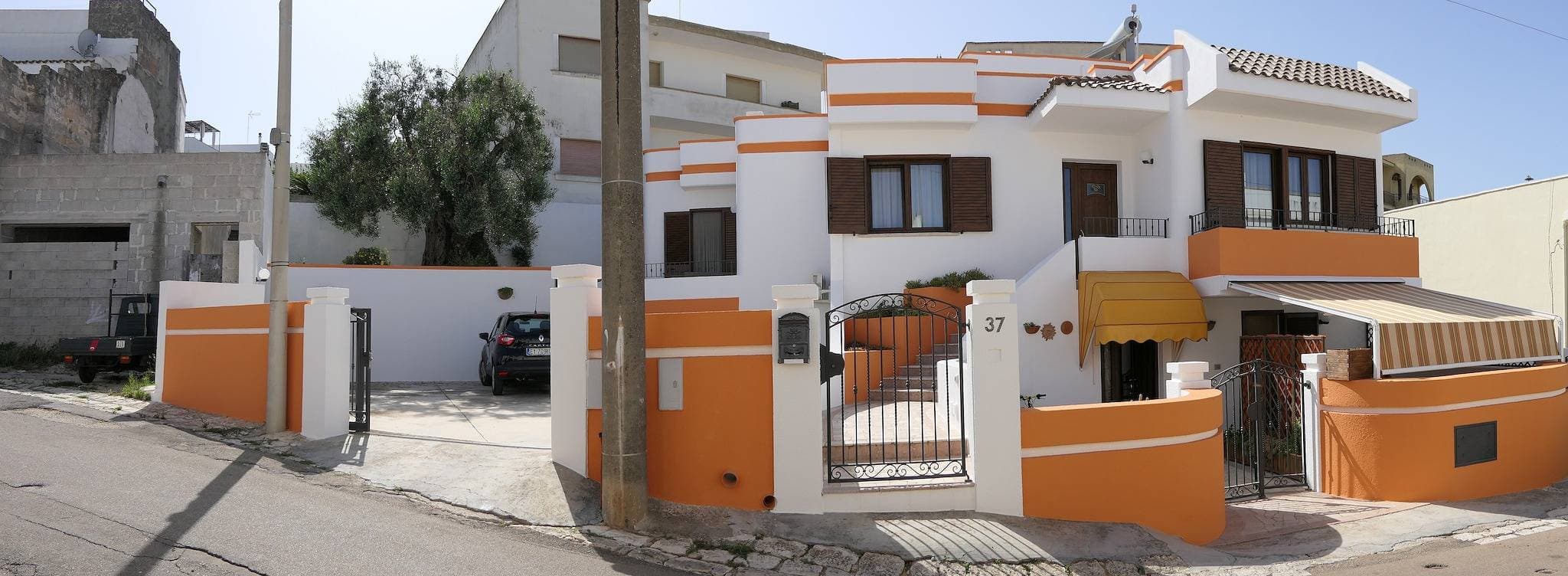 Foto 3 von 27: Ferienwohnung Ulivo mit privater Terrasse, Balkon und WLAN