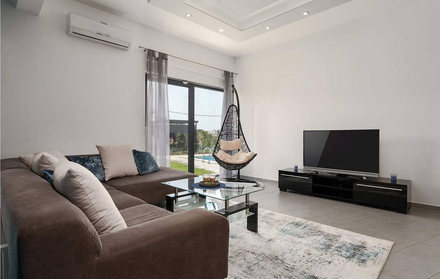 Foto 11 von 35: Ferienwohnung mit Meerblick, Terrasse, Parkplatz und WLAN in Labinci