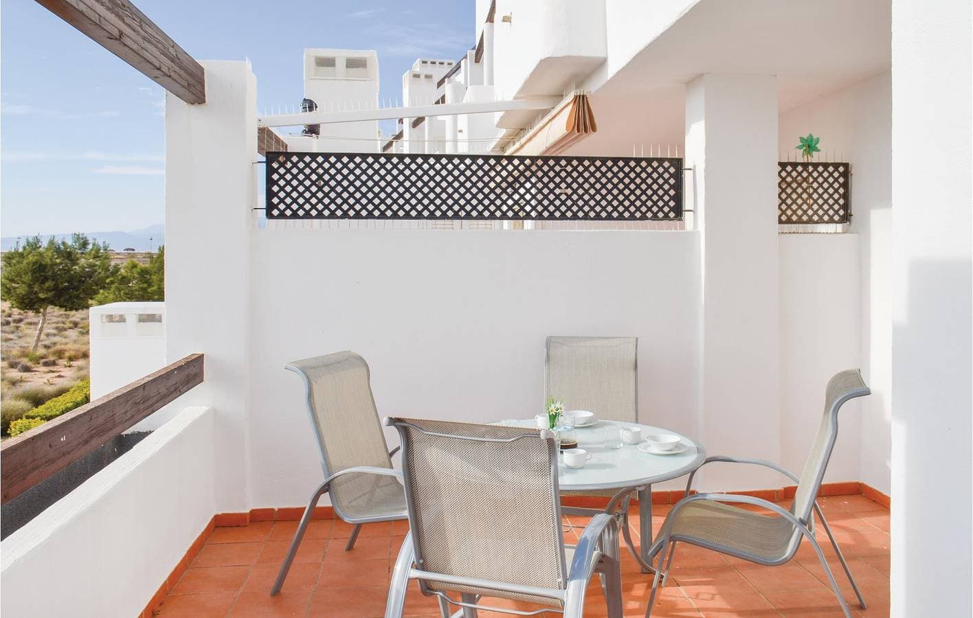 Foto 6 von 27: Poolterrassen-Apartment mit Klimaanlage und Parkplatz - Alhama