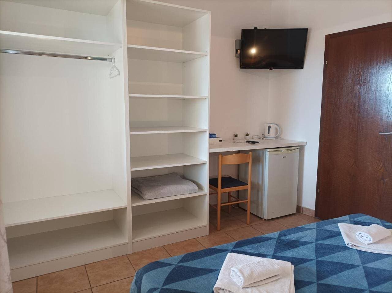 Foto 9 von 16: Double Room with Balcony and Sea View
