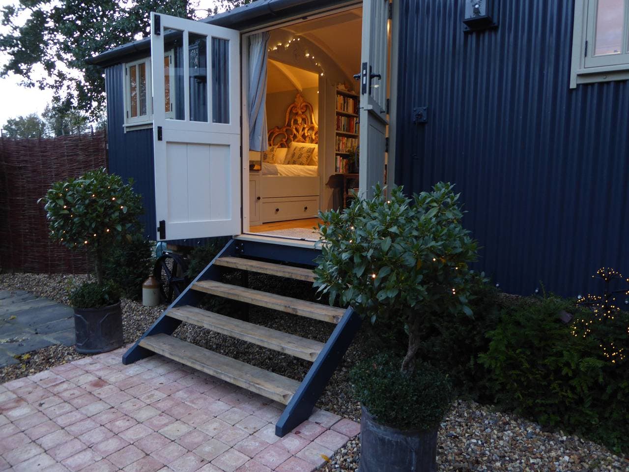 Foto 5 von 31: Hütte für 2 Personen mit Garten