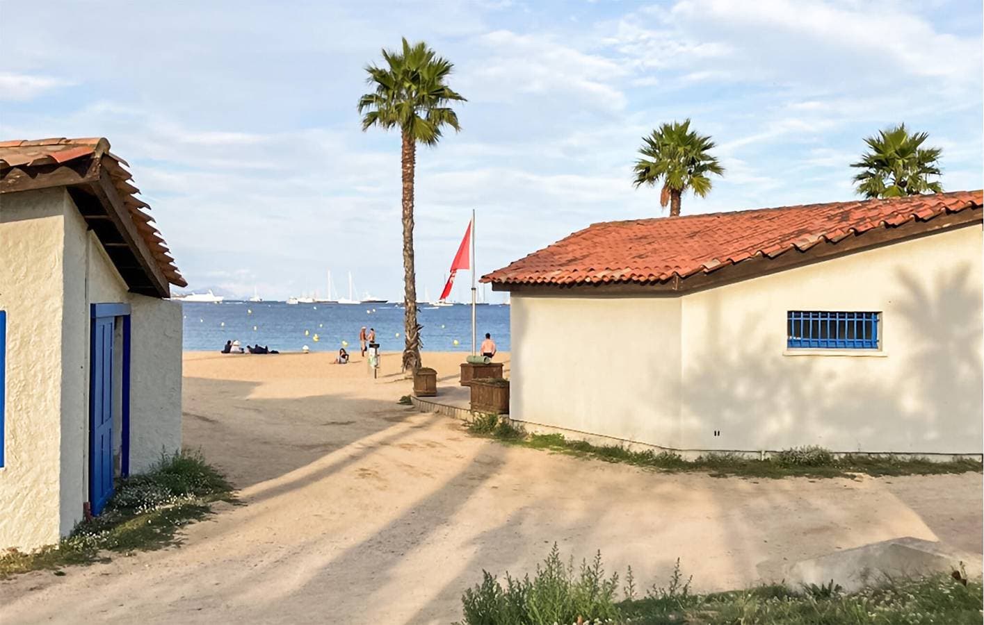 Foto 12 von 17: Gemütliche 75 m² große Ferienwohnung mit Terrasse, WLAN und Parkplatz in der Nähe von Grimaud