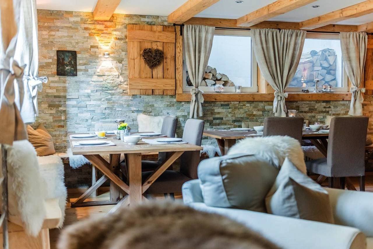 Hotel garni - Chiemsee-Pension-Seebruck 1