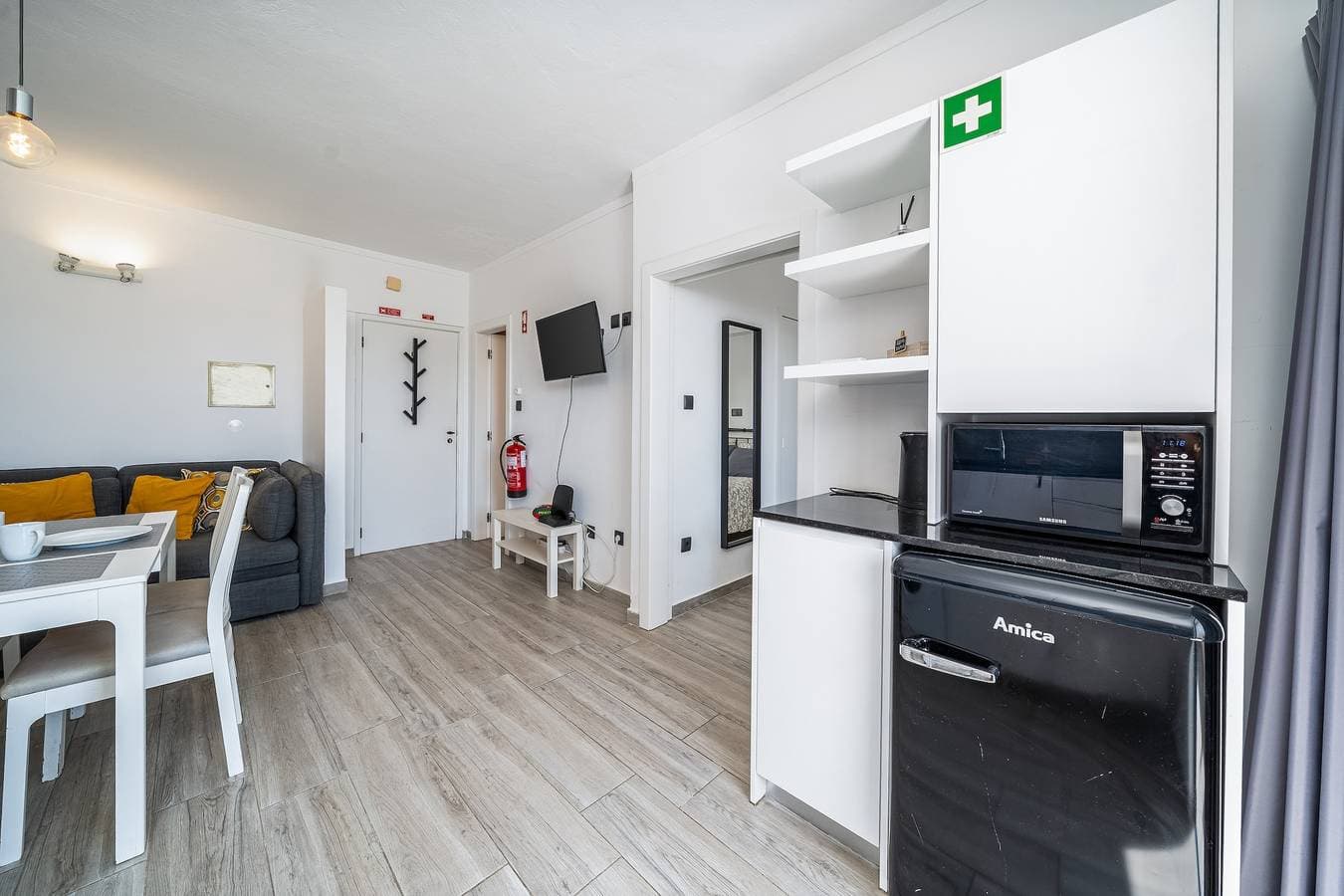 Foto 6 von 22: Ferienhaus 'Belavista - By Staywise' mit Meerblick, WLAN und Klimaanlage