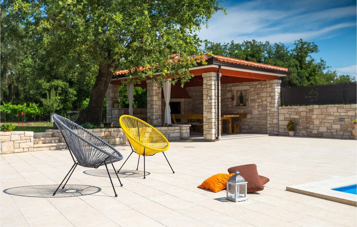 Foto 11 von 32: Geräumige 2-Zimmer-Wohnung mit Pool, WLAN und Parkplatz