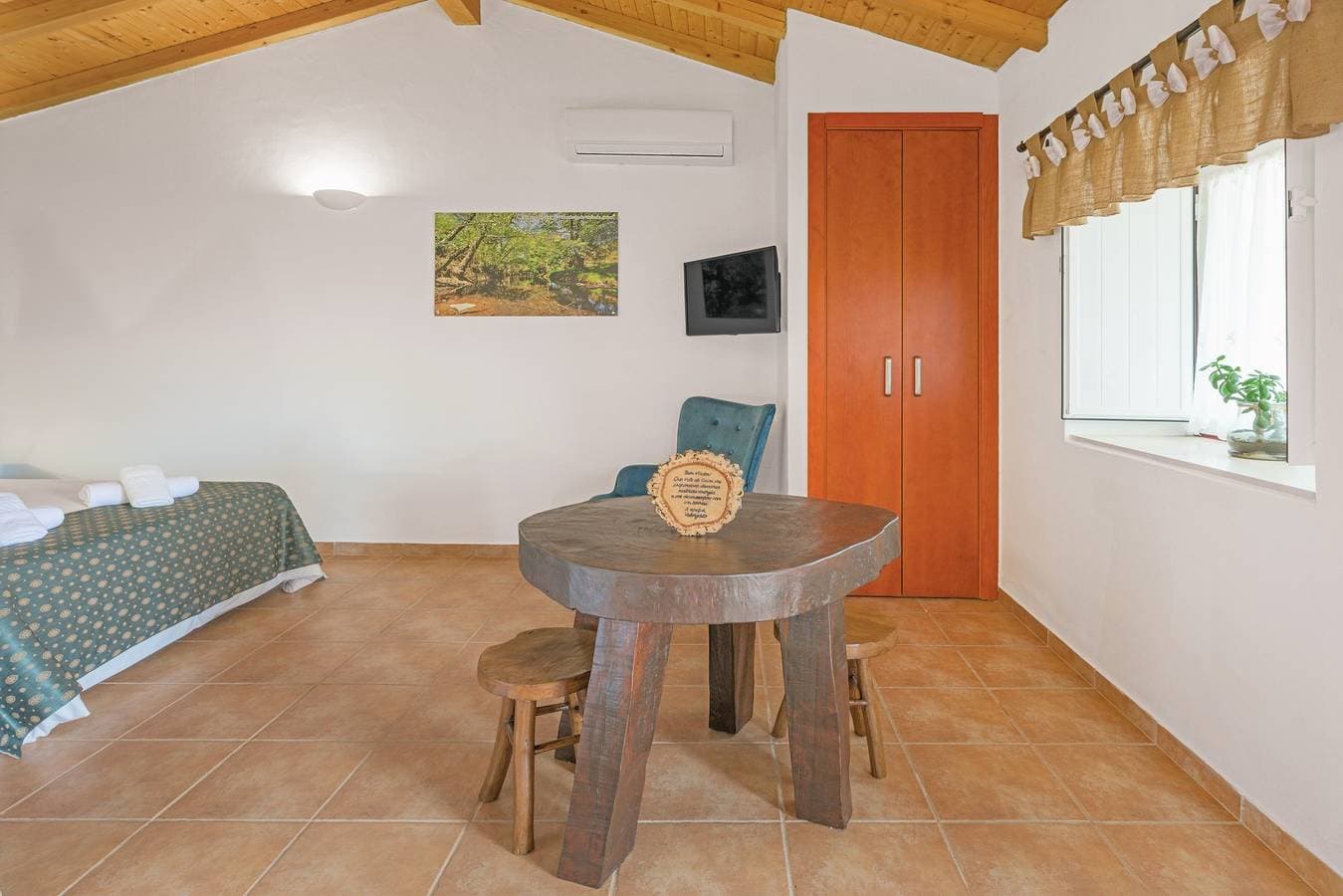 Foto 6 von 36: Ferienhaus 'Eva' mit Bergblick, WLAN und Klimaanlage