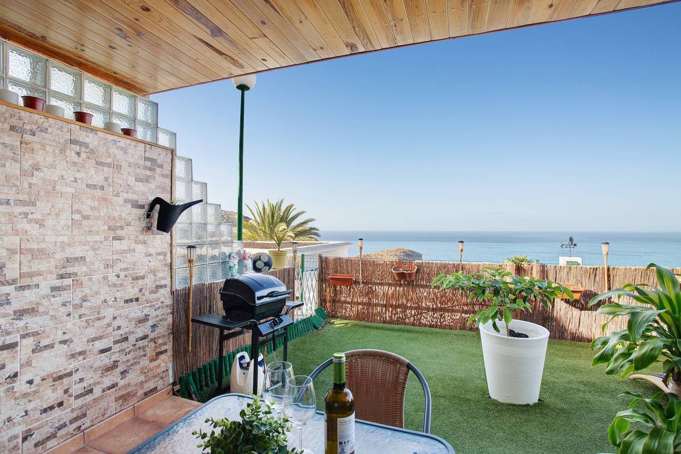 Foto 4 von 35: Ferienwohnung "Sunset" mit Meerblick, Gemeinschaftspool und WLAN