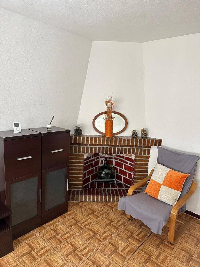 Foto 4 von 42: Three-Bedroom Apartment