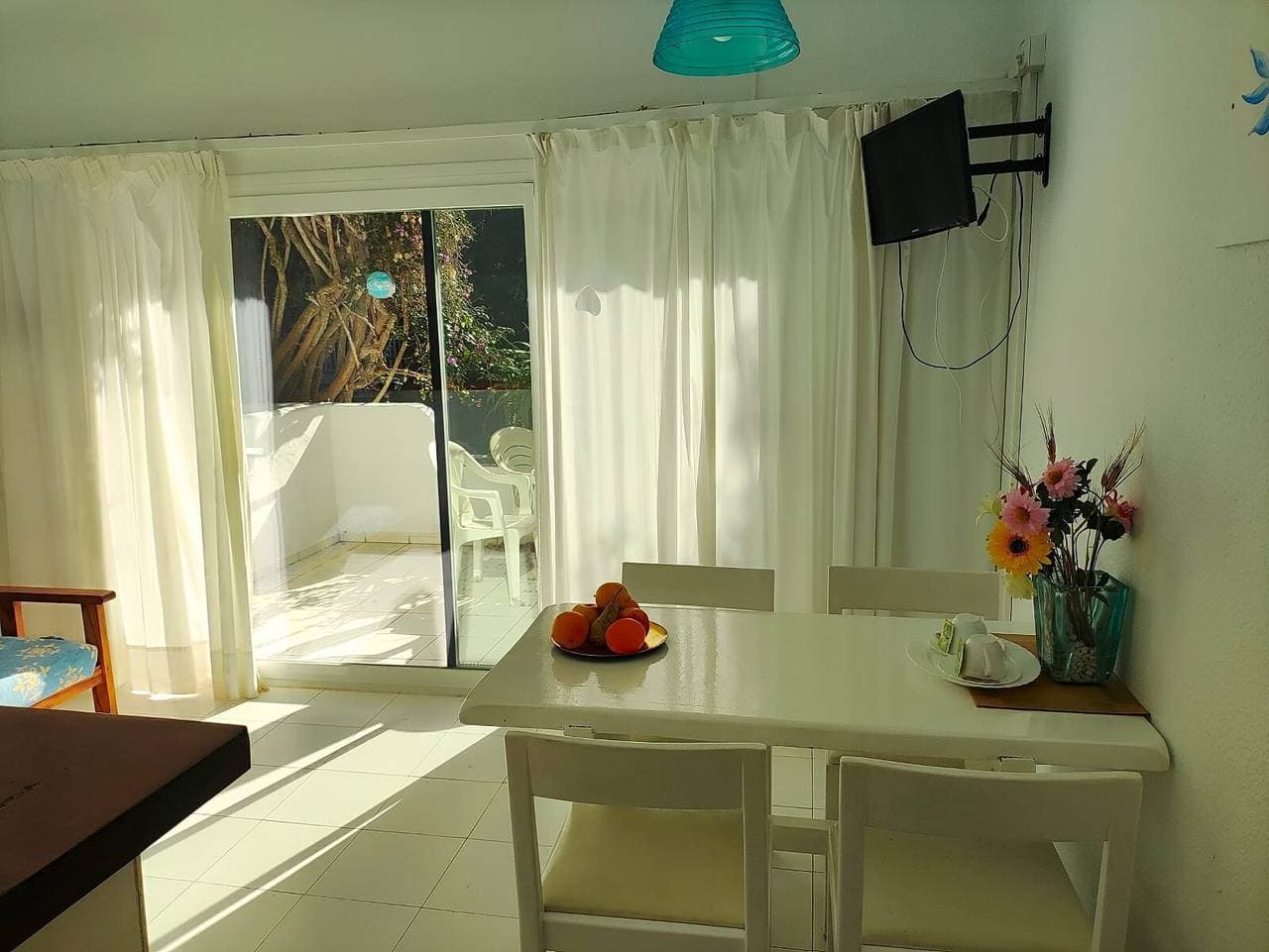 Foto 12 von 13: Ferienwohnung 'Apartamento Ciel Azul' mit Gemeinschaftspool, Balkon und WLAN