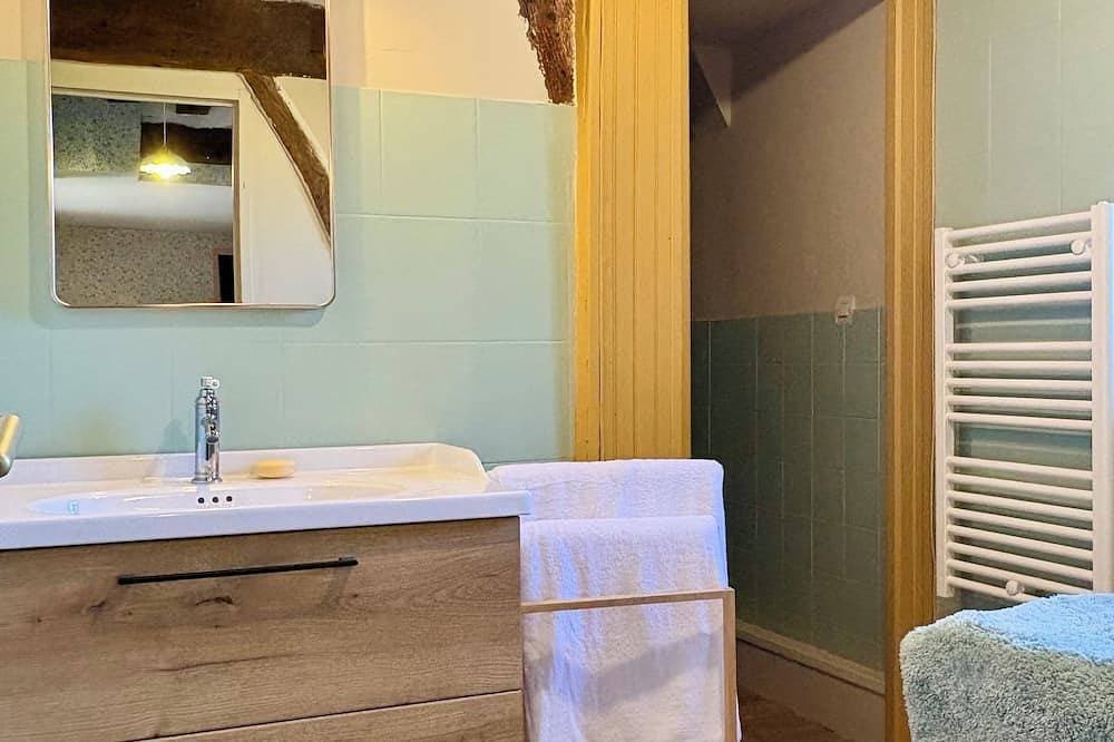 Foto 6 von 19: Accommodation for 6 to 11 people in a Norman Manor House
