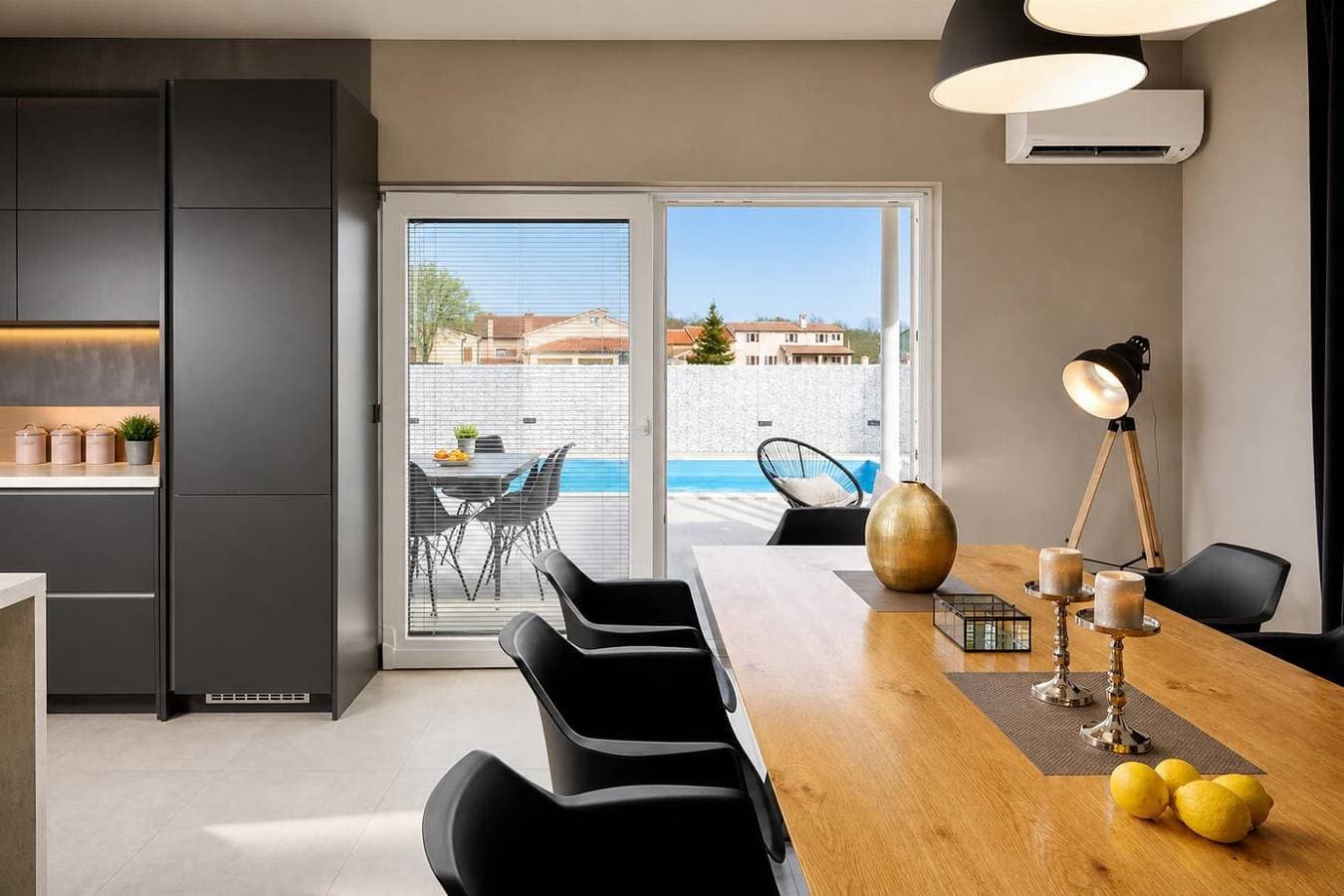 Foto 11 von 22: Villa für 6 Personen mit Garten