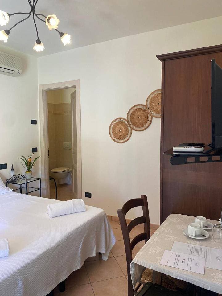Foto 7 von 29: Double or Twin Room with Bathroom