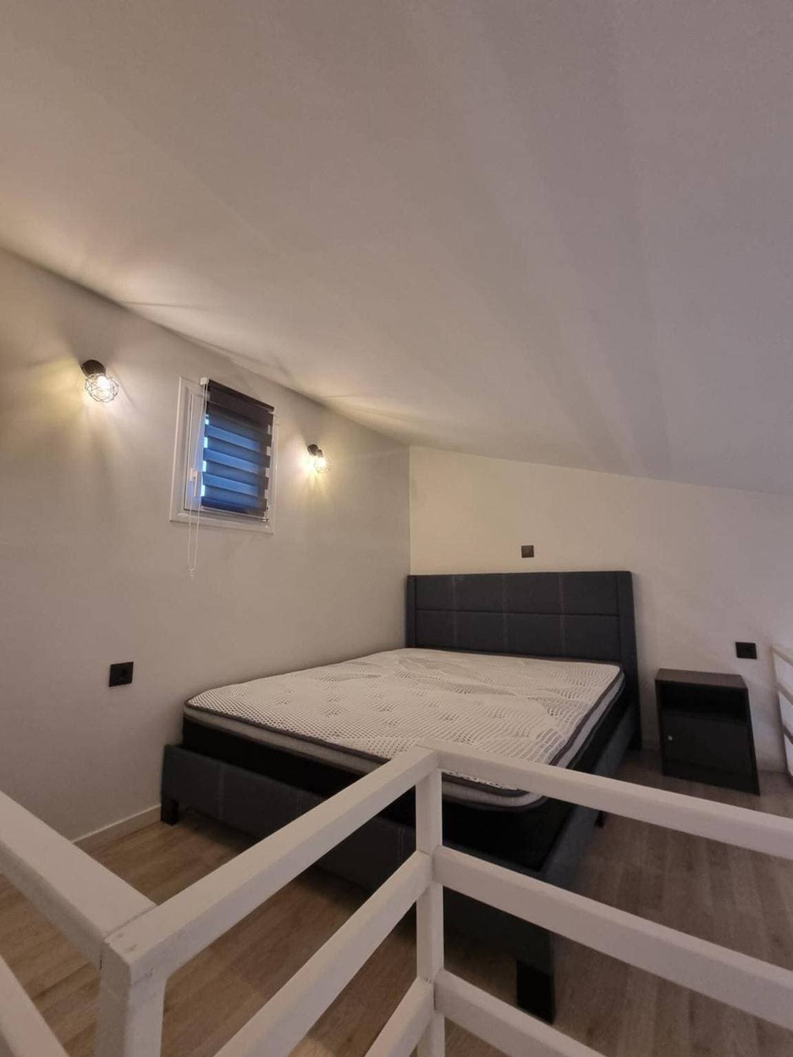 Foto 7 von 21: Studio 'Small House Lefkada' mit Bergblick, WLAN und Klimaanlage